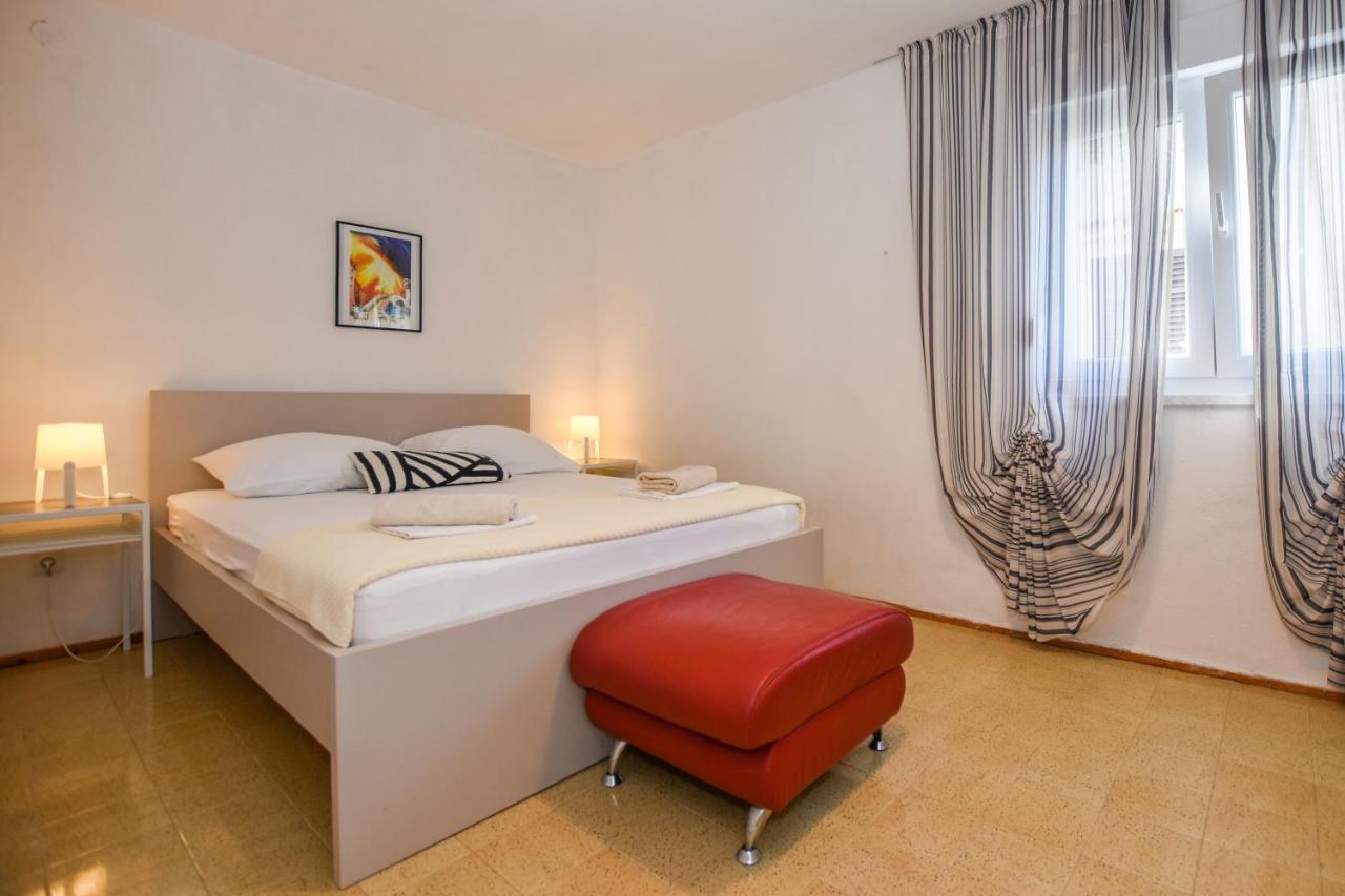 Movo House Daire Pag Town Dış mekan fotoğraf