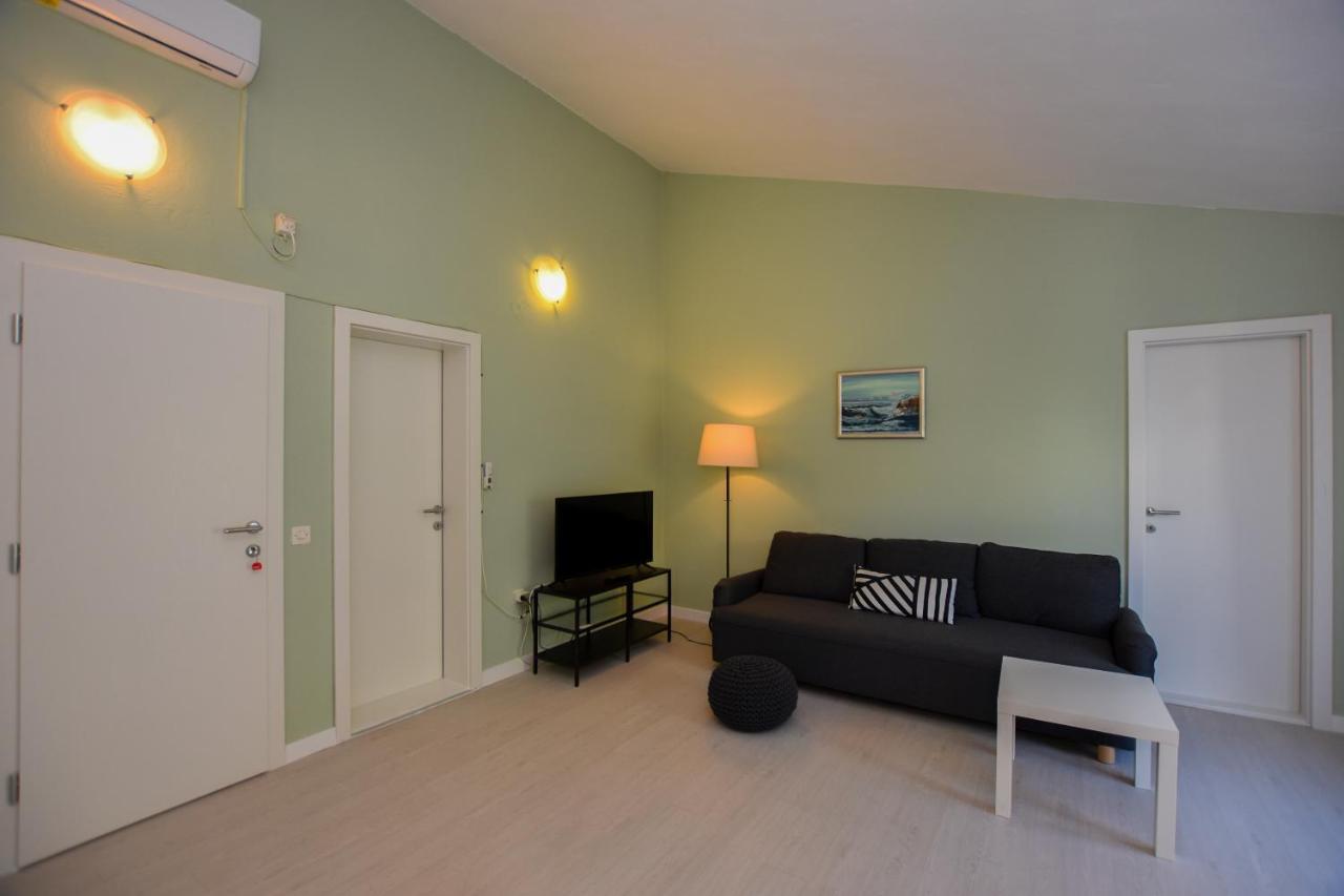 Movo House Daire Pag Town Dış mekan fotoğraf