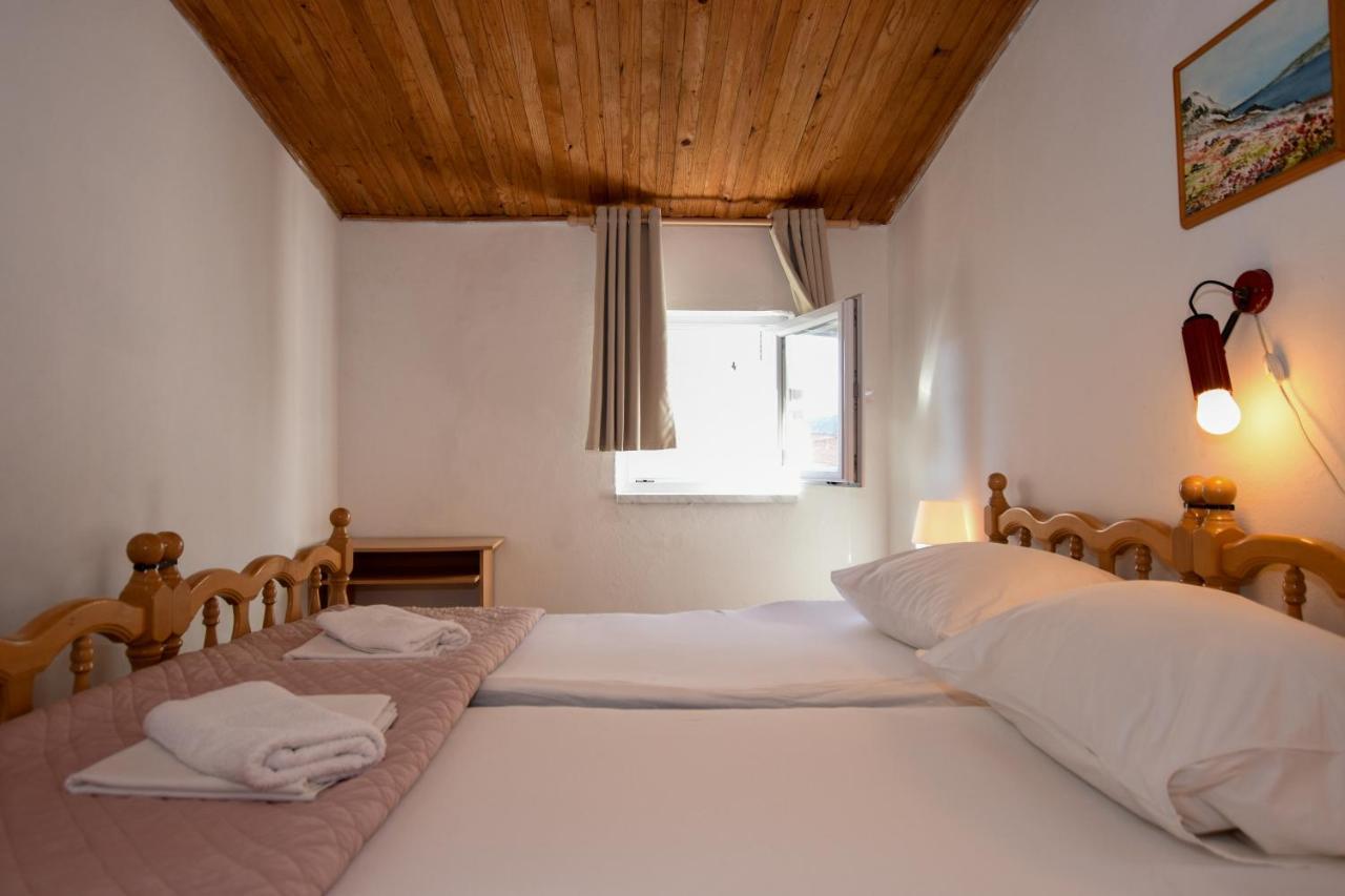 Movo House Daire Pag Town Dış mekan fotoğraf